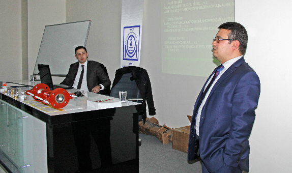 Ayvaz, Diyarbakır'da Yangın Semineri Düzenledi Ayvaz, Diyarbakır'da Yangın Semineri Düzenledi