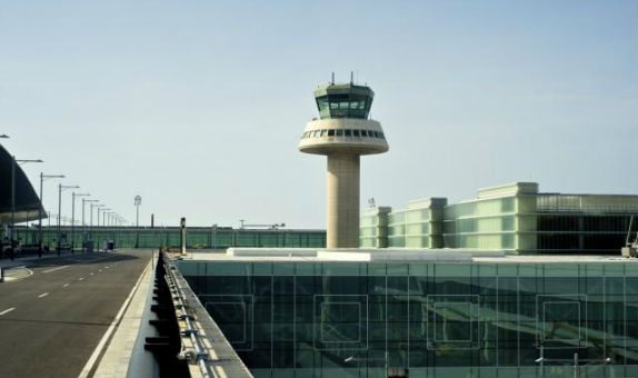 Havaalanı Güvenliğinde Yeni Eğilimler: Zorluklarla Karşılaşma