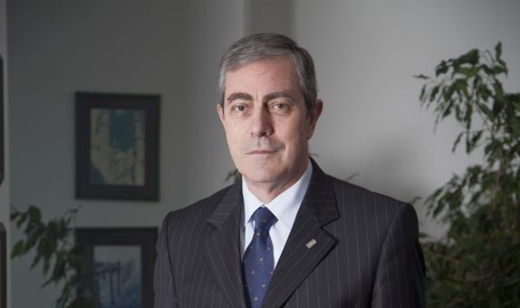 İzocam Genel Müdürü Nuri Bulut Yapı Sektörünün "En İyi Performans Gösteren CEO"su Seçildi