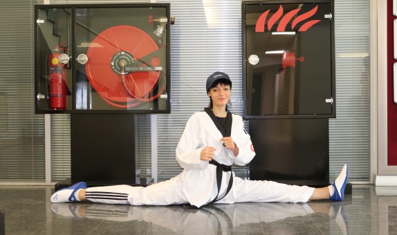 Norm Teknik Taekwondo Milli Sporcusuna Sponsor Oldu Norm Teknik Taekwondo Milli Sporcusuna Sponsor Oldu