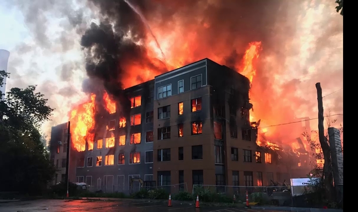 Binalarda Yangına Karşı Alınacak Önlemlerin Belirlenmesinde Kullanıcının Önemi(*) Binalarda Yangına Karşı Alınacak Önlemlerin Belirlenmesinde Kullanıcının Önemi(*)