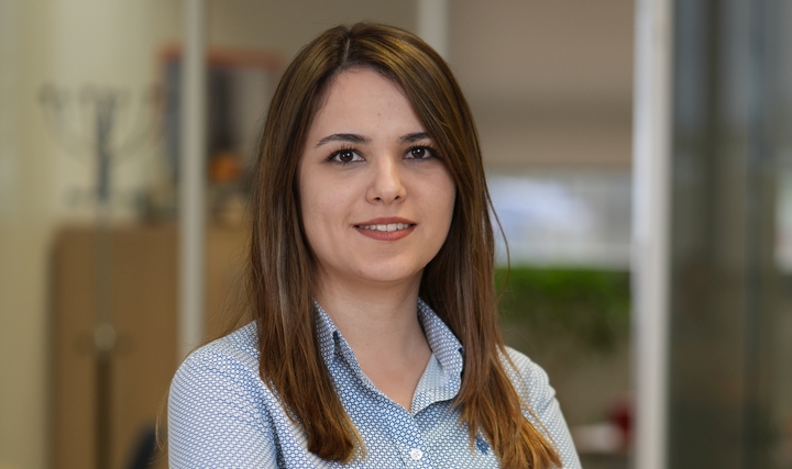 SİKA Sızdırmazlık ve Yapıştırıcılar Hedef Pazarı Ürün Mühendisi Tuğçe Kurtuluş: 'Pasif Yangın Durdurucu Ürünlerimizle Güvenli Yaşam Alanları Oluşturuyoruz' SİKA Sızdırmazlık ve Yapıştırıcılar Hedef Pazarı Ürün Mühendisi Tuğçe Kurtuluş: 'Pasif Yangın Durdurucu Ürünlerimizle Güvenli Yaşam Alanları Oluşturuyoruz'