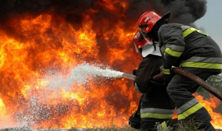 Yangınla Mücadelede Havalandırmanın Rolü: İtfaiyenin Taktiksel Yaklaşımı Yangınla Mücadelede Havalandırmanın Rolü: İtfaiyenin Taktiksel Yaklaşımı