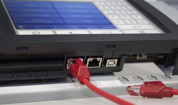 Bosch, Modüler Yangın Paneli 5000 Serisi'nin IP Haberleşme Özelliği ile Güçlendirilmiş Yeni Versiyonunu Pazara Sürdü