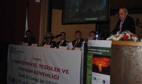 Endüstriyel Tesislerde Yangın Yönetmeliği Uygulama Esasları ve Sorunları Paneli Düzenlendi Endüstriyel Tesislerde Yangın Yönetmeliği Uygulama Esasları ve Sorunları Paneli Düzenlendi
