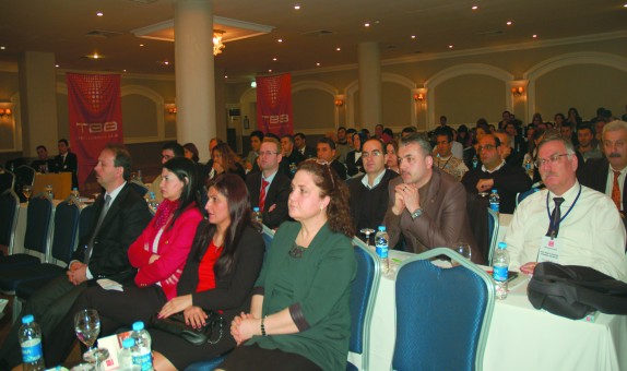 TBB, "Afet Riski ve Kentsel Dönüşüm" Konusunda Bilgilendirme Toplantısı Düzenledi