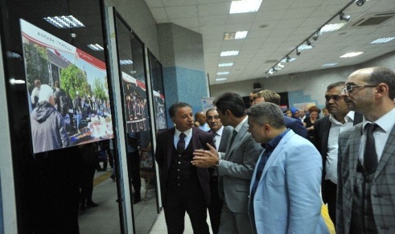 ANKARA İTFAİYESİ'NİN ÇALIŞMALARI KIZILAY METRO İSTASYONU SANAT GALERİSİ'NDE TANITILDI ANKARA İTFAİYESİ'NİN ÇALIŞMALARI KIZILAY METRO İSTASYONU SANAT GALERİSİ'NDE TANITILDI