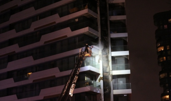 İstanbul Kadıköy Fikirtepe'de Çıkan Yangından Çok Yüksek Yapılarda Yangın Önlemlerine Uyarı