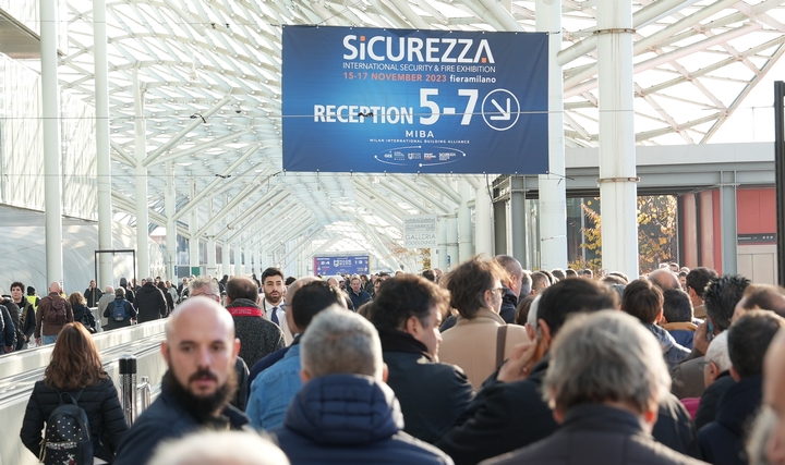 SICUREZZA 2025: Fiera Milano Güvenlik ve Yangın için Bir<br/>İnovasyon Merkezine Dönüşüyor