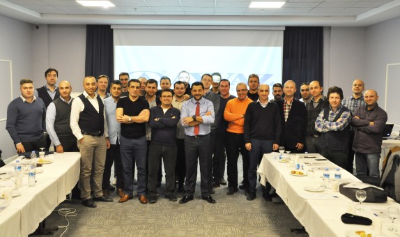 Ayvaz'ın Ürün ve Bölge Müdürleri Edremit'te Bir Araya Geldi