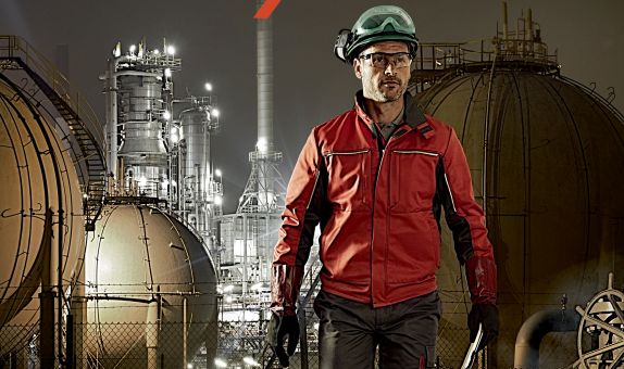 Kendinden Alev Almaz Kumaşlar ve Apreli Kumaşlar Arasındaki Farklar Kendinden Alev Almaz Kumaşlar ve Apreli Kumaşlar Arasındaki Farklar