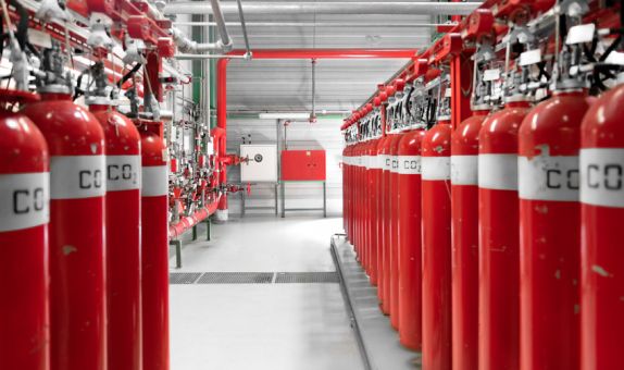 Endüstriyel Tesislerde Karbondioksit Gazlı Yangın Söndürme Sistemi Uygulamaları